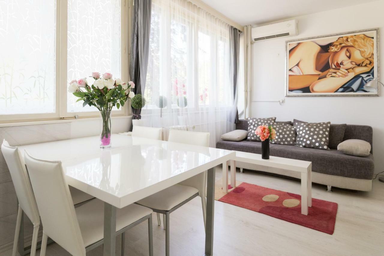 Apartament Grace Belgrad Zewnętrze zdjęcie